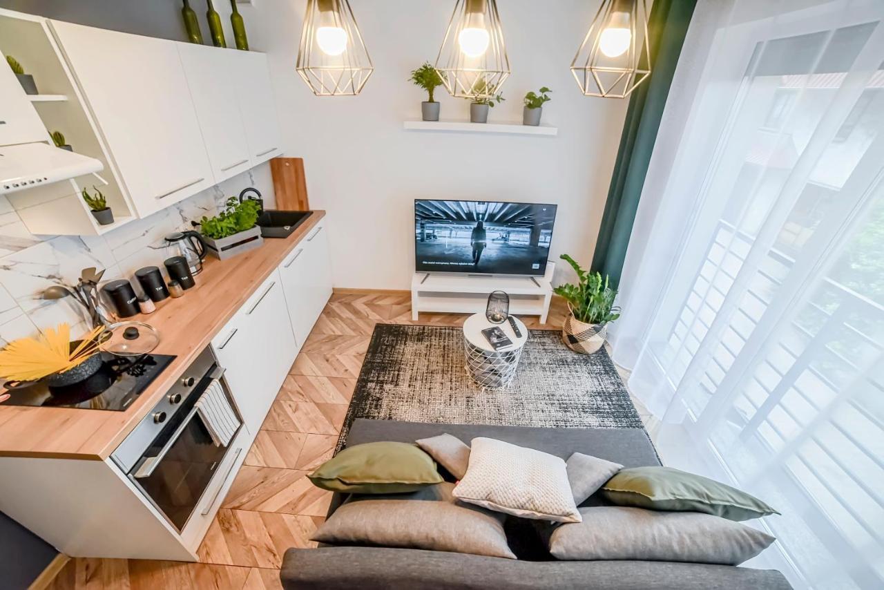 Apartamenty Swietokrzyska Leszno  Exteriör bild