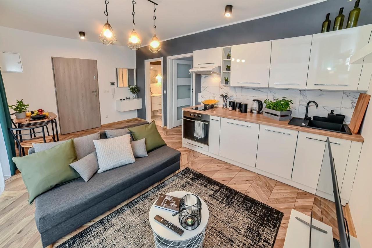 Apartamenty Swietokrzyska Leszno  Exteriör bild